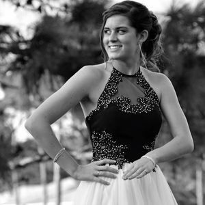 Meet your Posher, Hope